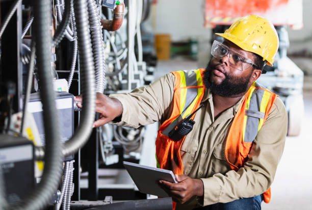 Best Local Electrician Companies  in Licking, MO